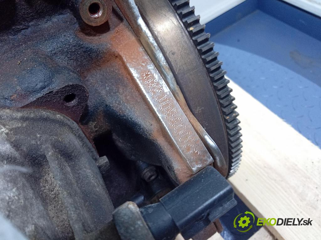 Skoda Octavia 2004 motor Benzín AZJ