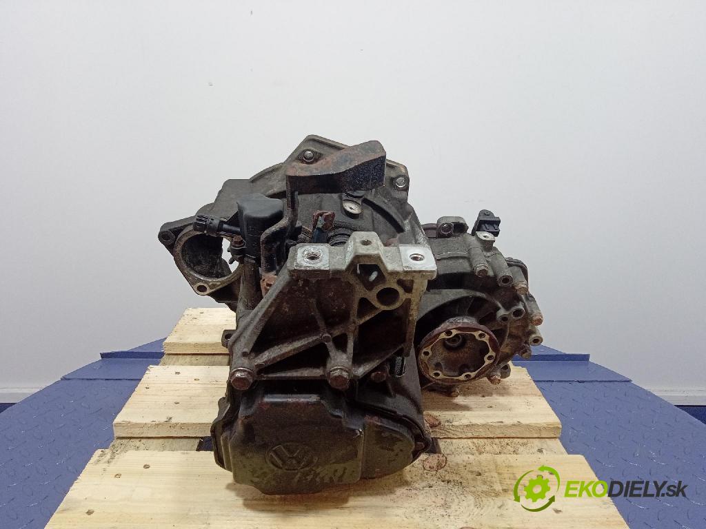 Volkswagen Golf 1997 převodovka Ozubené kola: Manualna DTK