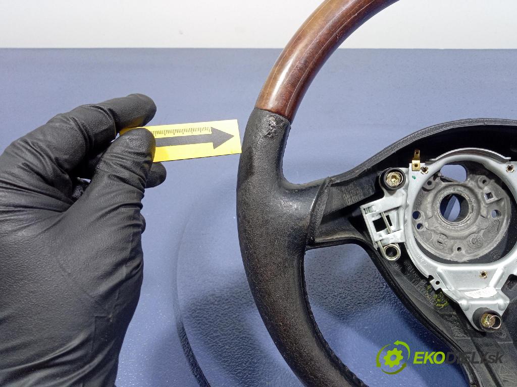Vw Passat 2001 volant 1J0419526D
