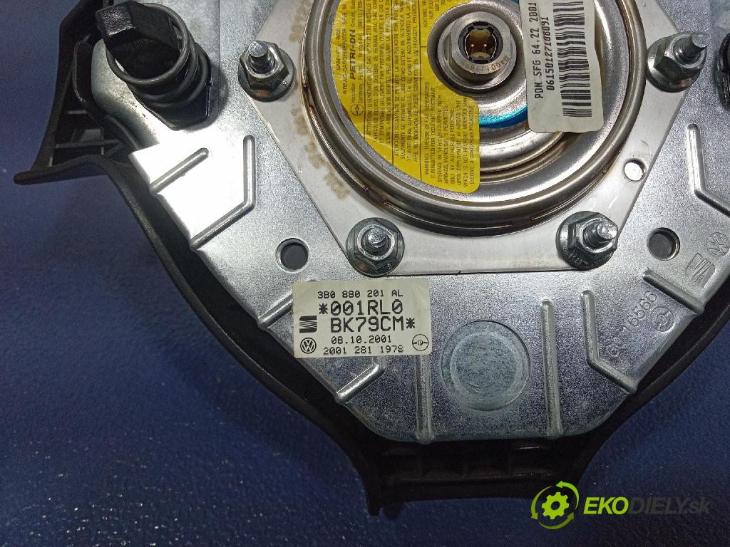 Vw Passat 2001 volant 1J0419526D