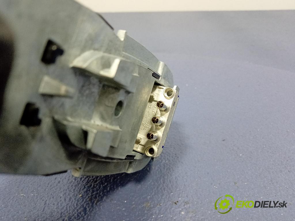 Bmw Seria 3 2019 Antena 6826326