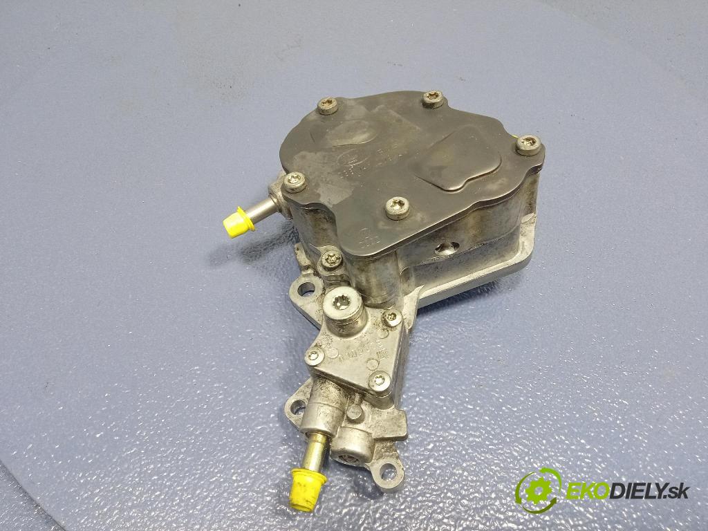 Audi A3 2001 čerpadlo vakuová 038145209A