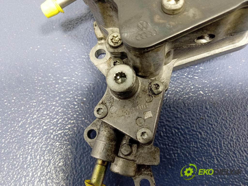 Audi A3 2001 čerpadlo vakuová 038145209A