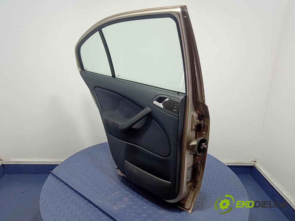 Skoda Octavia 2004 dveře Zad: Vlevo, odjet: 