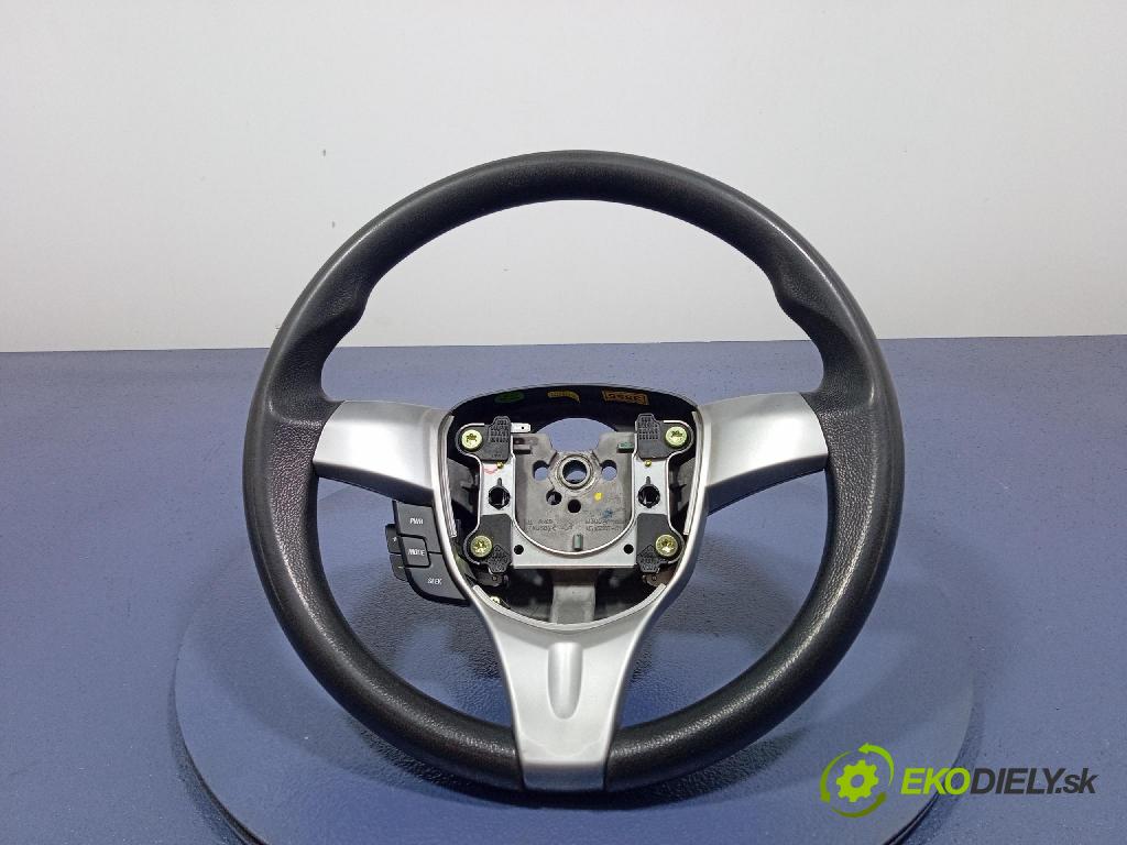 Chevrolet Spark 2011 volant
