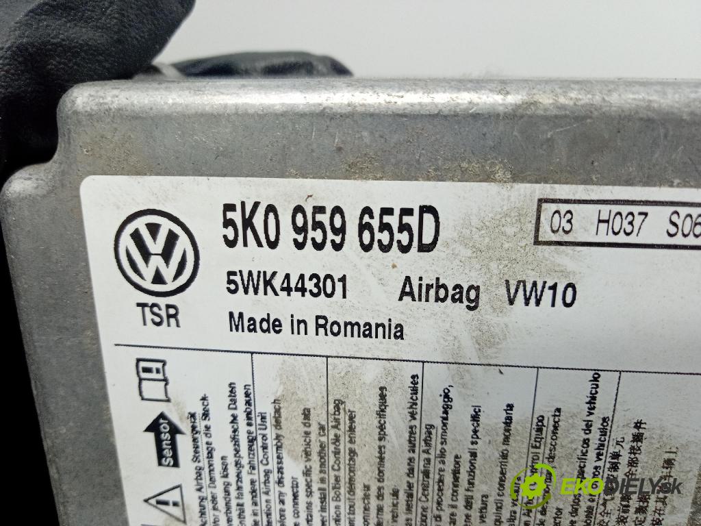 Vw Golf 2011 kokpit,přistrojova deska 3KV5K1857181B
