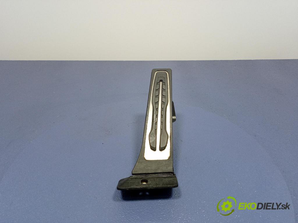 Bmw Seria 3 2019 pedal Plyn: 6871053
