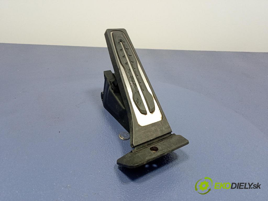 Bmw Seria 3 2019 pedal Plyn: 6871053