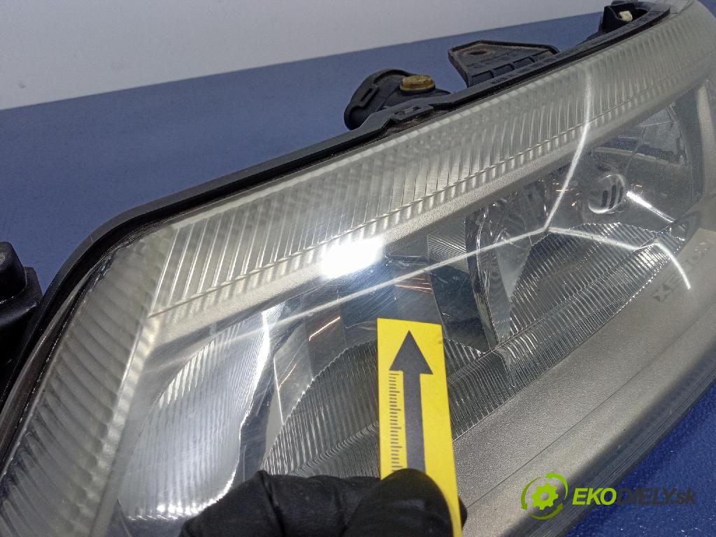 Renault Laguna 2003 světlo Levý: 8200163323
