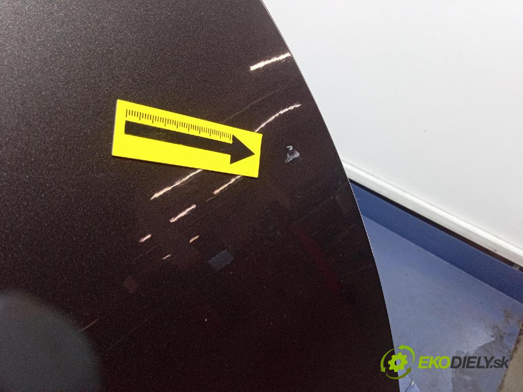 Chevrolet Spark 2011 dveře Zad: prave