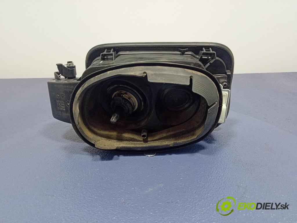 Bmw Seria 3 2019 Klapka Infuze Paliva: 7433407