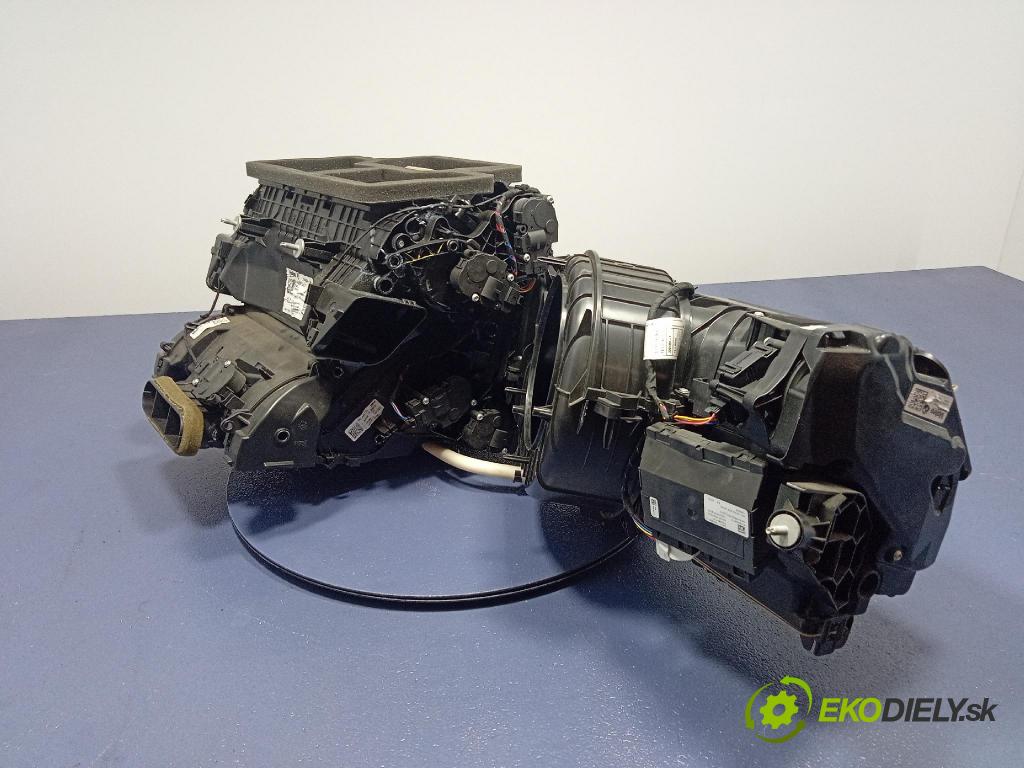 Bmw Seria 3 2019 radiátor 7942092