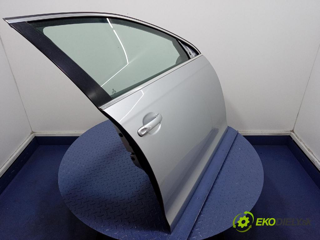 Vw Golf 2011 dvere Predné pravé