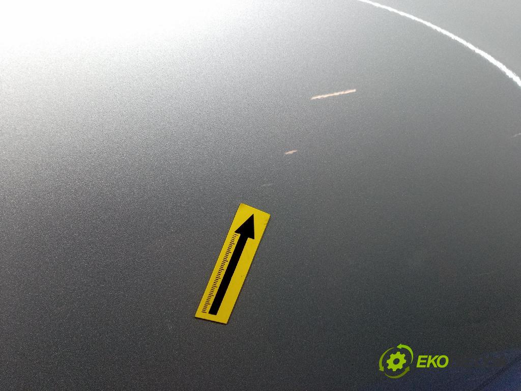 Vw Golf 2011 dvere Predné pravé