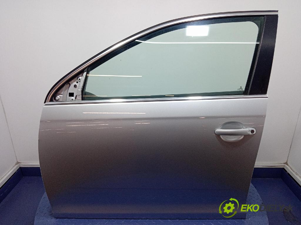 Vw Golf 2011 dveře před Vlevo, odjet: