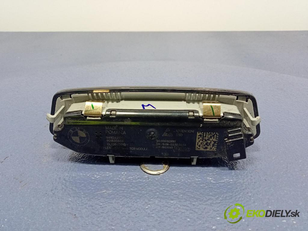 Bmw Seria 3 2019 Lampy Uvnitř 9490431