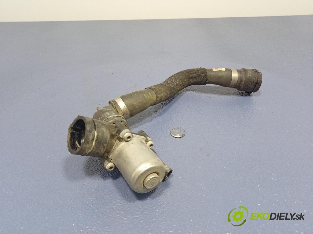 Bmw Seria 3 2019 trubka Chladič: 8689694