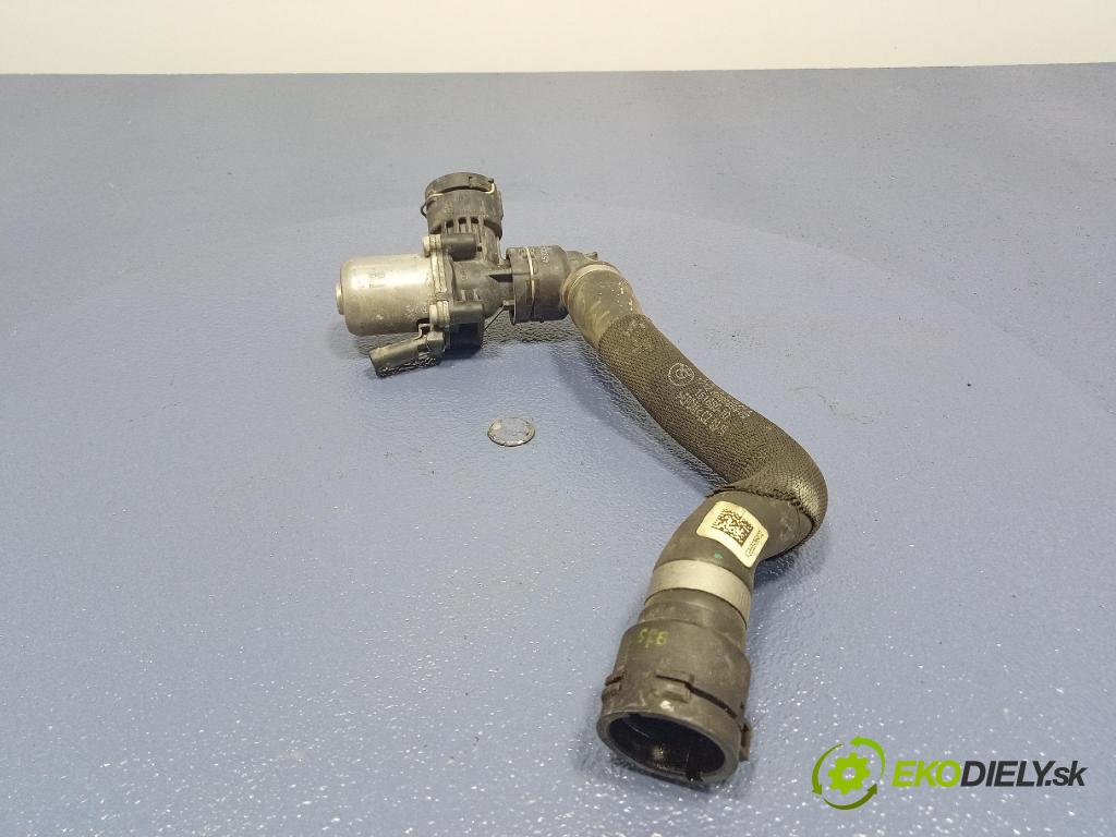 Bmw Seria 3 2019 trubka Chladič: 8689694