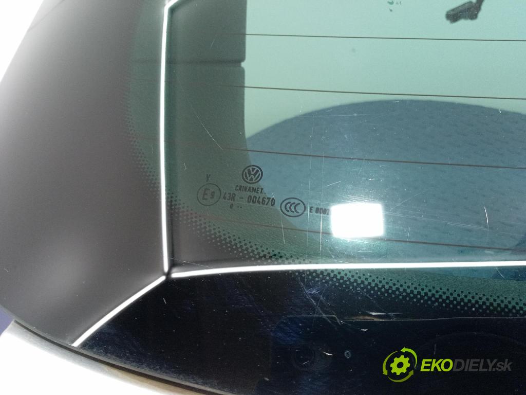 Vw Golf 2011 zadní dveře kufra: kufr