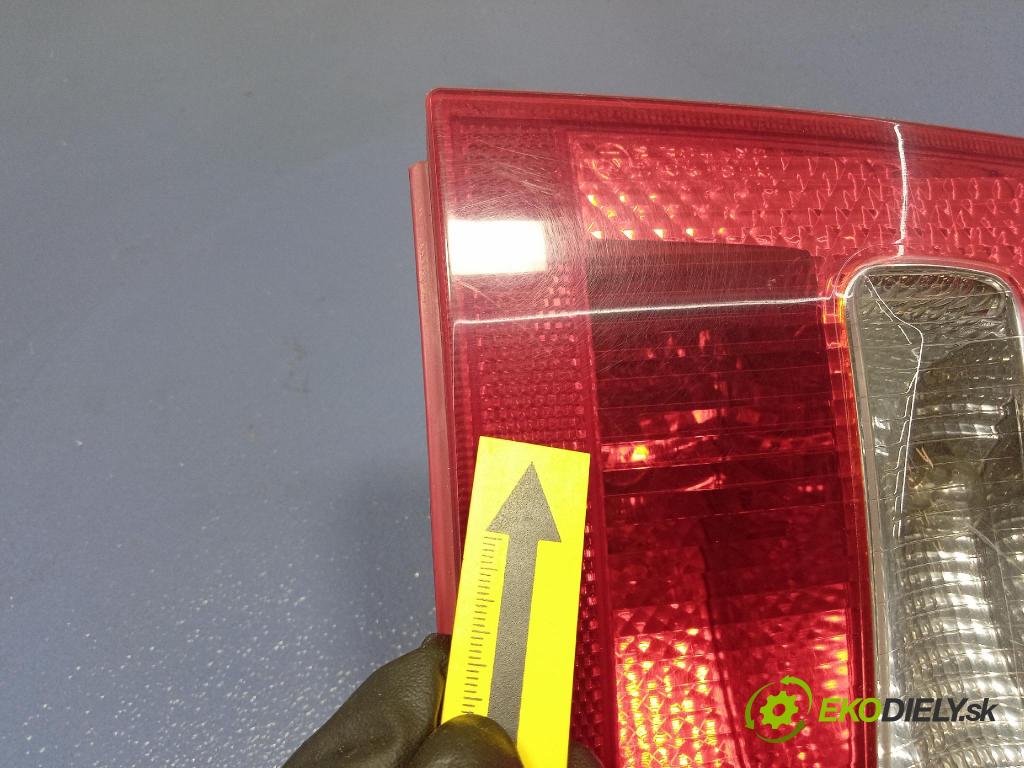 Skoda Octavia 2004 světlo Zad: levá Mimo: 1U6945095