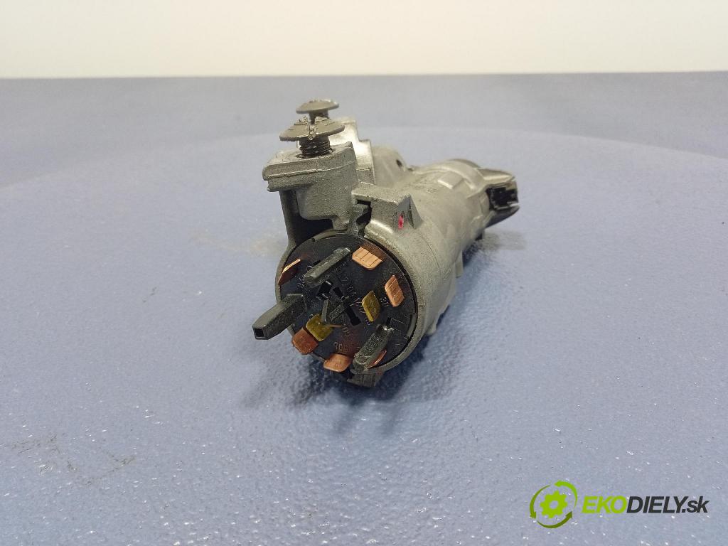 Skoda Octavia 2004 Spínač zapalování. 4B0905851C