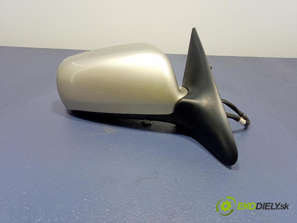 Skoda Octavia 2004 zpětné zrcátko prave 836098