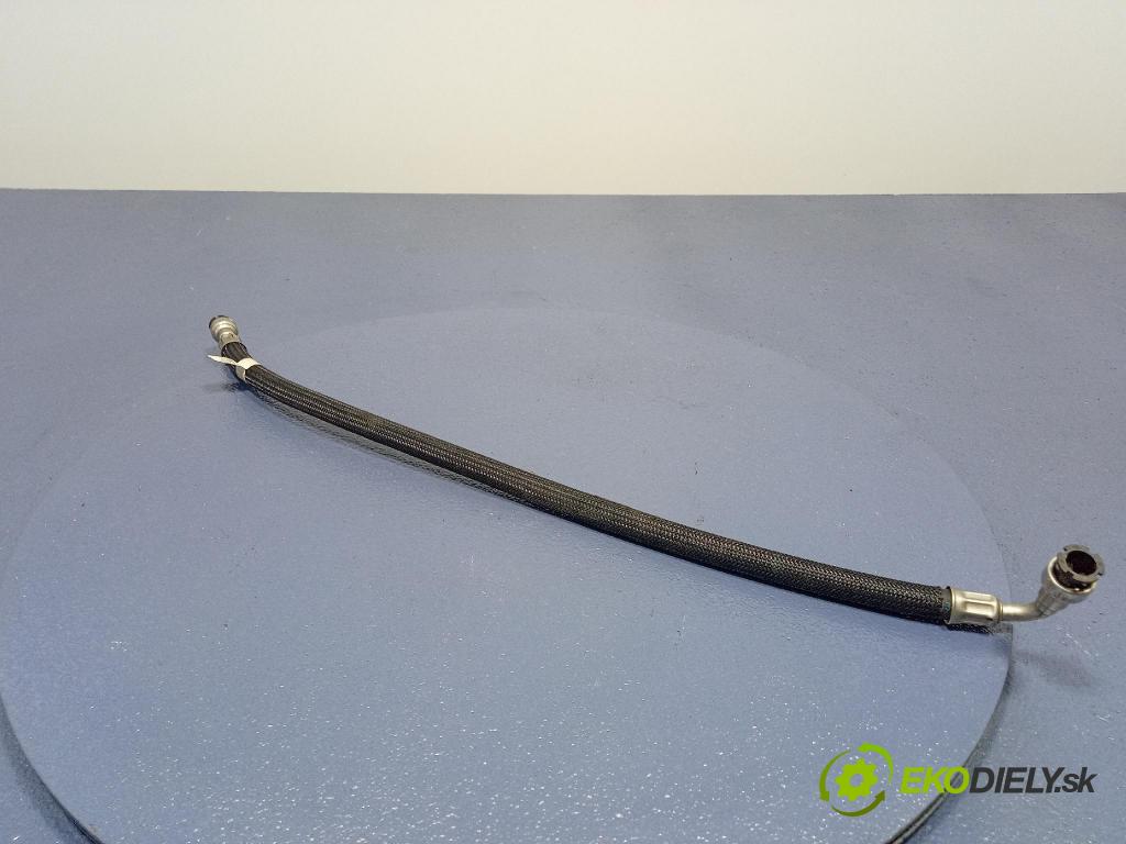 Bmw Seria 3 2019 trubka Paliva: 8687743