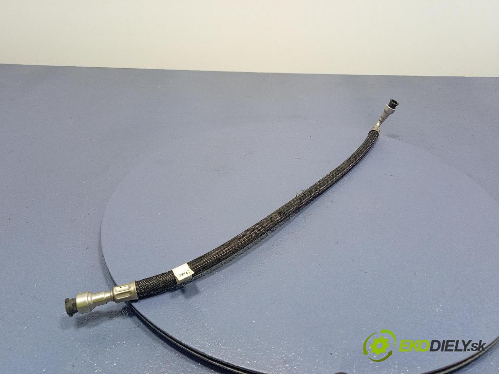 Bmw Seria 3 2019 trubka Paliva: 8687743