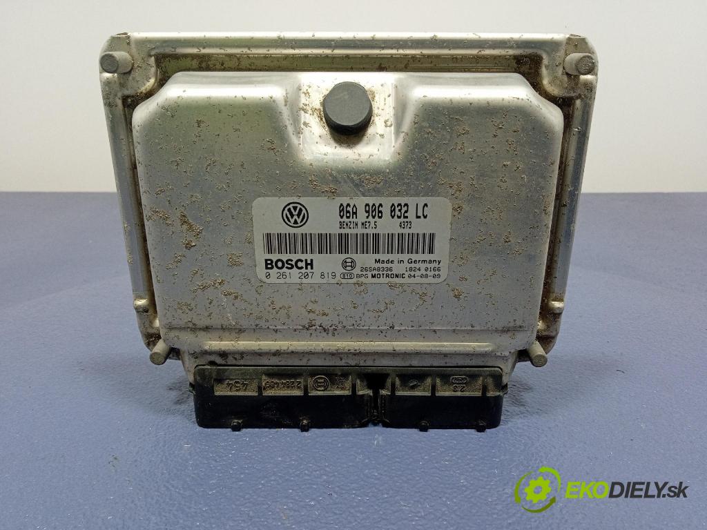 Skoda Octavia 2004 řídící jednotka Motor: 06A906032LC