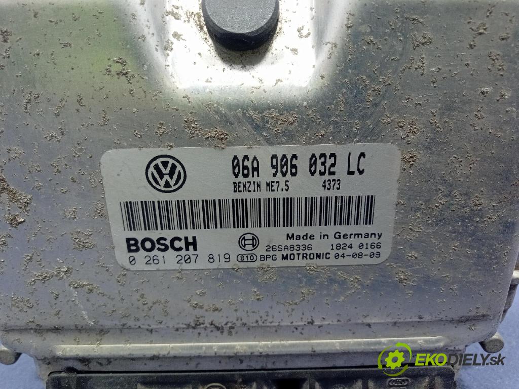 Skoda Octavia 2004 řídící jednotka Motor: 06A906032LC
