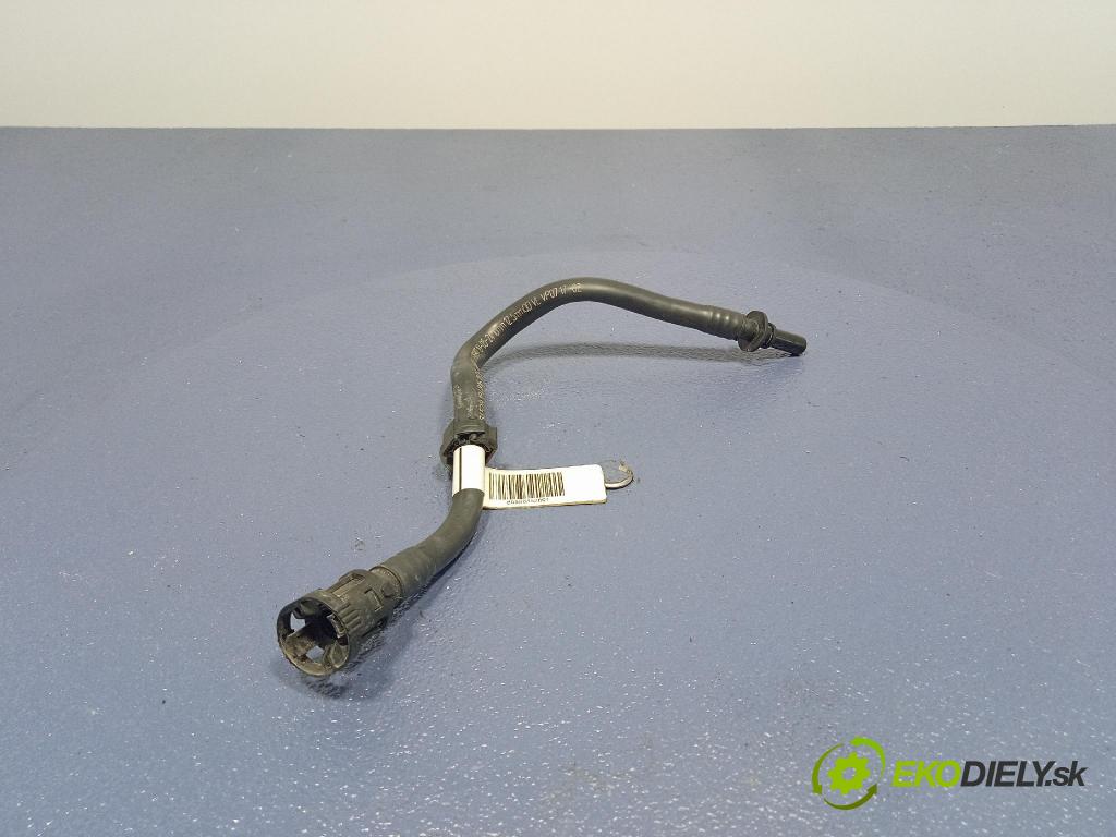 Bmw Seria 3 2019 trubka Vzduch: 8664528