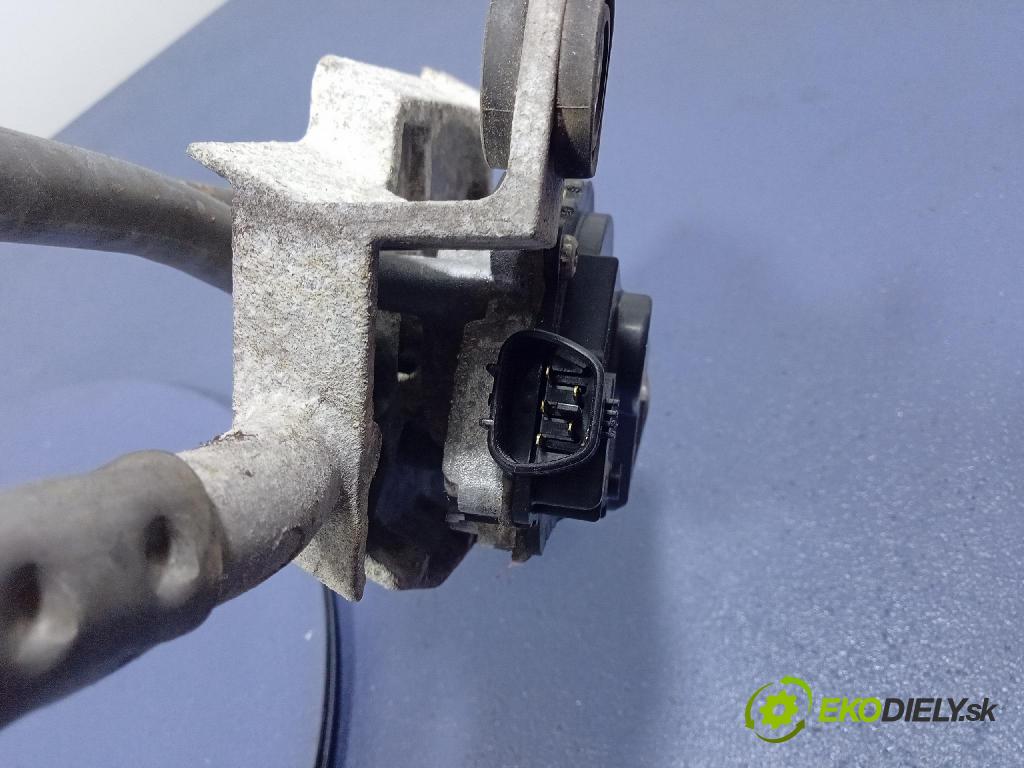 Mitsubishi Asx 2011 mechanismus motorek Stěrače: před 159300-1052