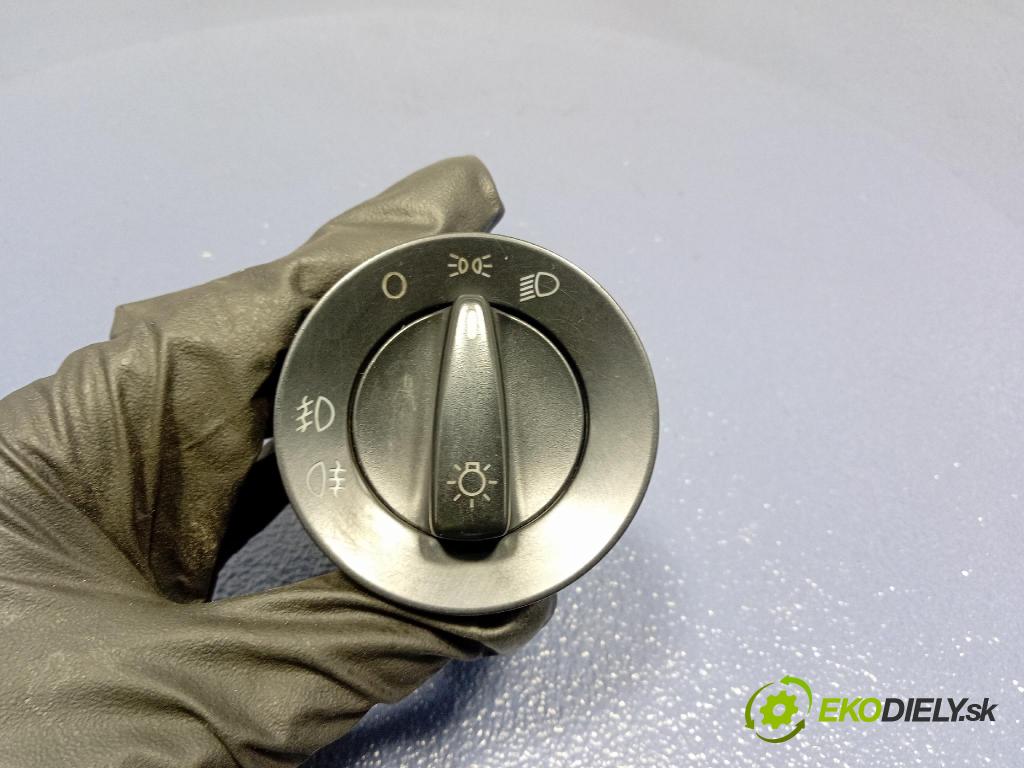 Skoda Octavia 2004 Přepínač Světel: 1U0941531D