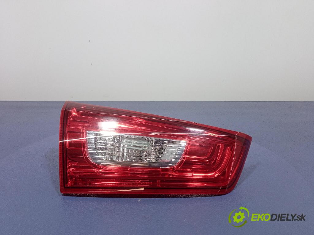 Mitsubishi Asx 2011 světlo Zad: levá Uvnitř STANLEY P9373L