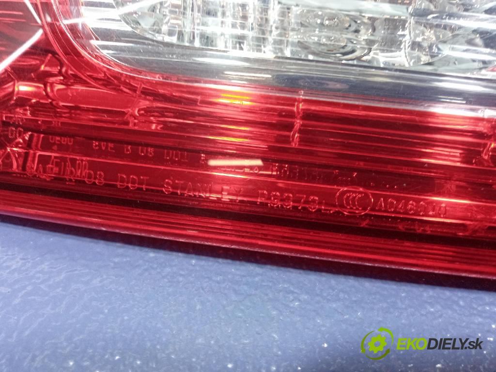 Mitsubishi Asx 2011 světlo Zad: levá Uvnitř STANLEY P9373L