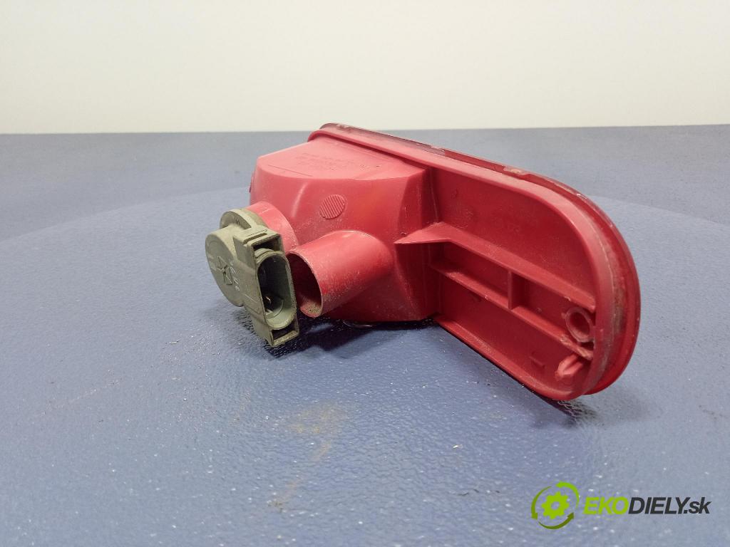 Chrysler Pt cruiser 2003 světlo Zad: Práva: Mimo: 05288826AD