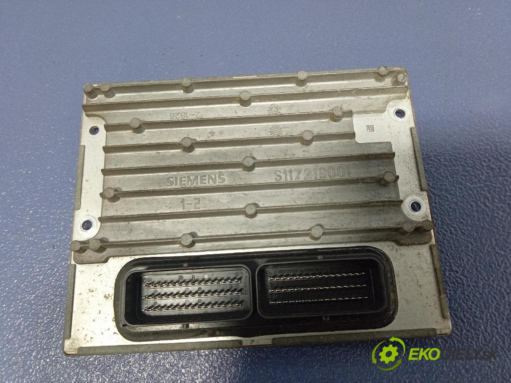 Chrysler Pt cruiser 2003 řídící jednotka Motor: P05033174AA