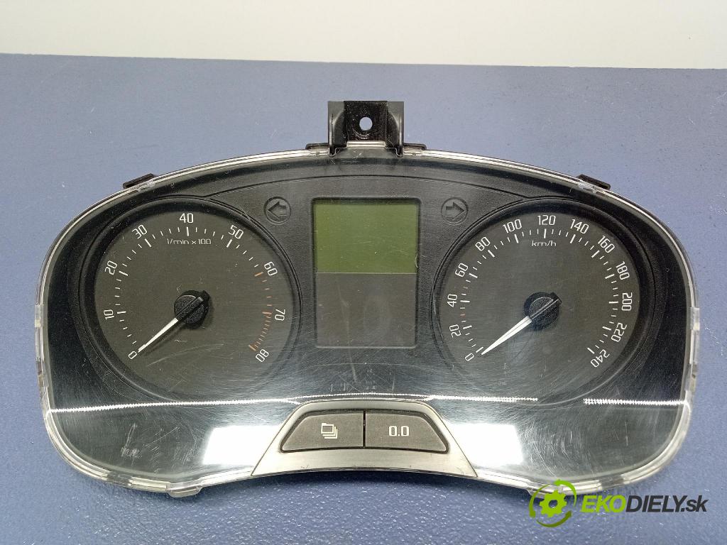 Skoda Fabia 2012 řídící jednotka Motor: 03C906024CE