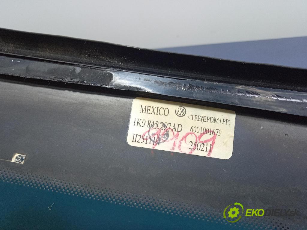 Vw Golf 2011 sklo Karosérie: Zad: 1K9845297AD