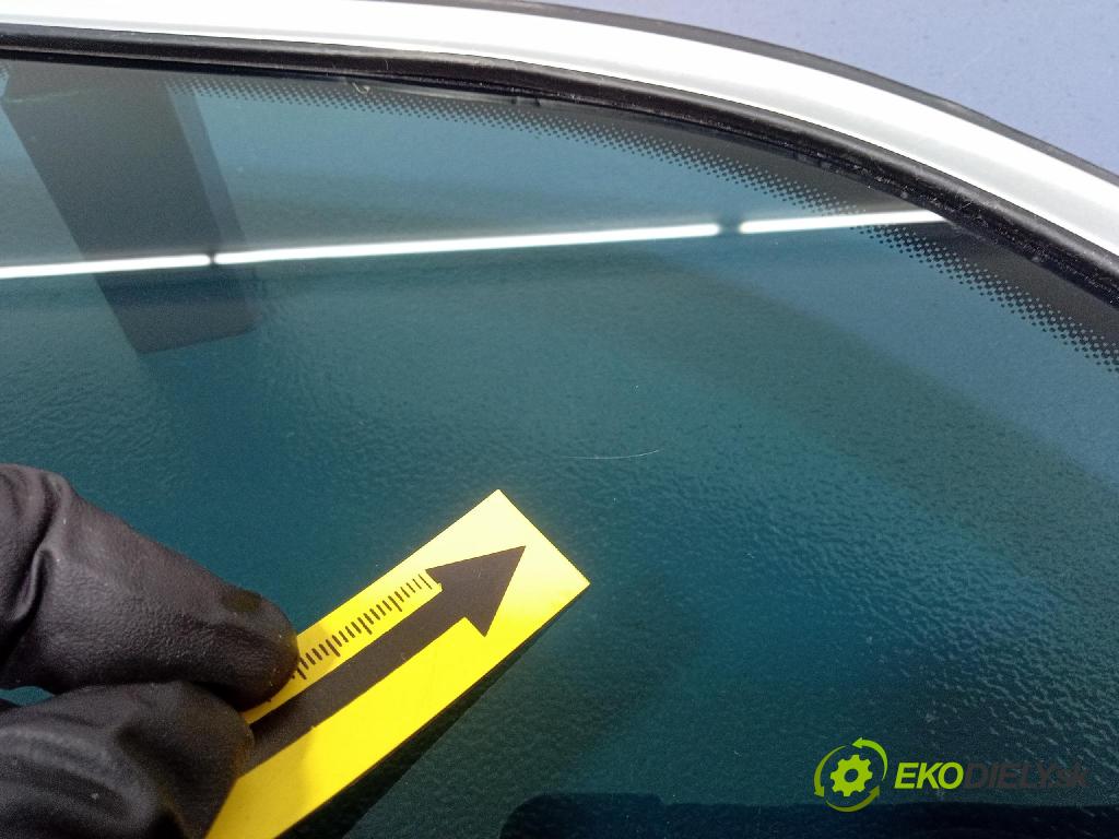 Vw Golf 2011 sklo Karosérie: Zad: 1K9845297AD