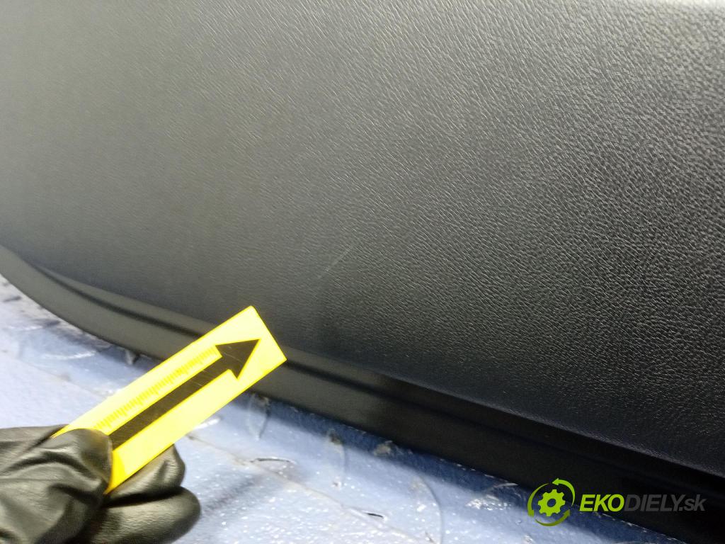 Mitsubishi Asx 2011 Tapacír: dveře před levá 7221B203XA