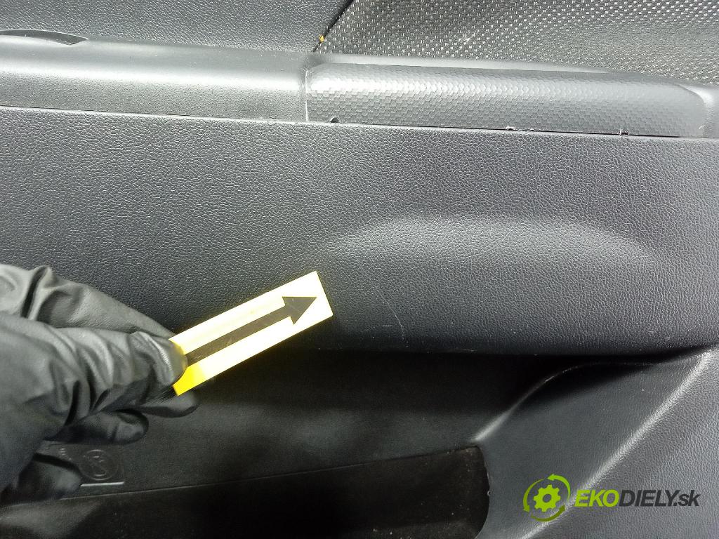 Mitsubishi Asx 2011 Tapacír: dveře před Práva: 7221B204XA