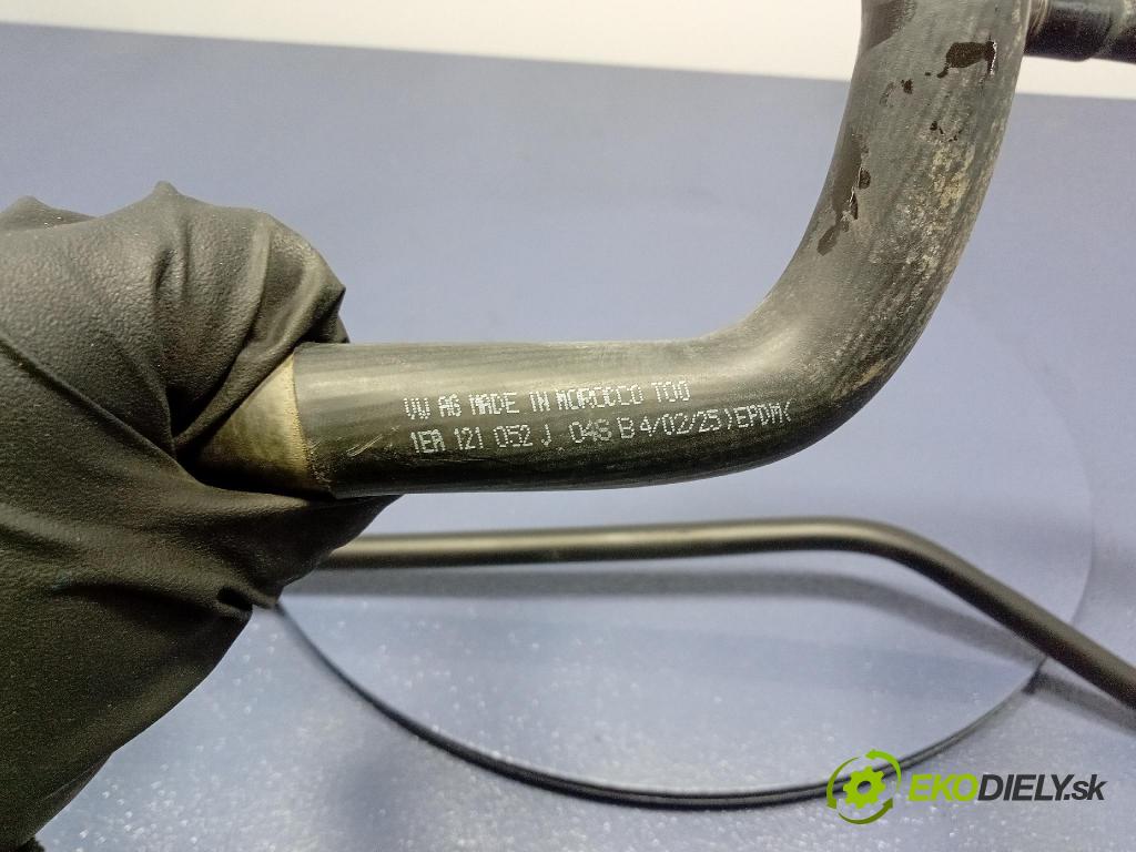 Skoda Elroq 50 2025 trubka Chladič: 1EA121064C