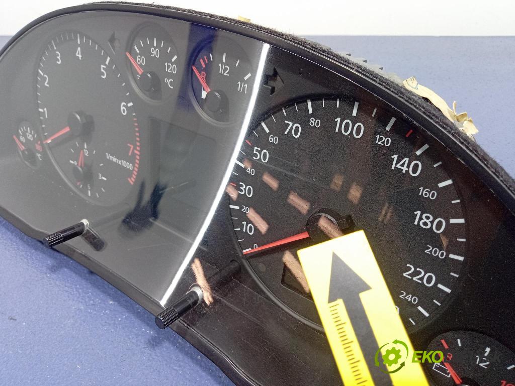Audi A4 1999 Přístrojová deska 8D0919881J