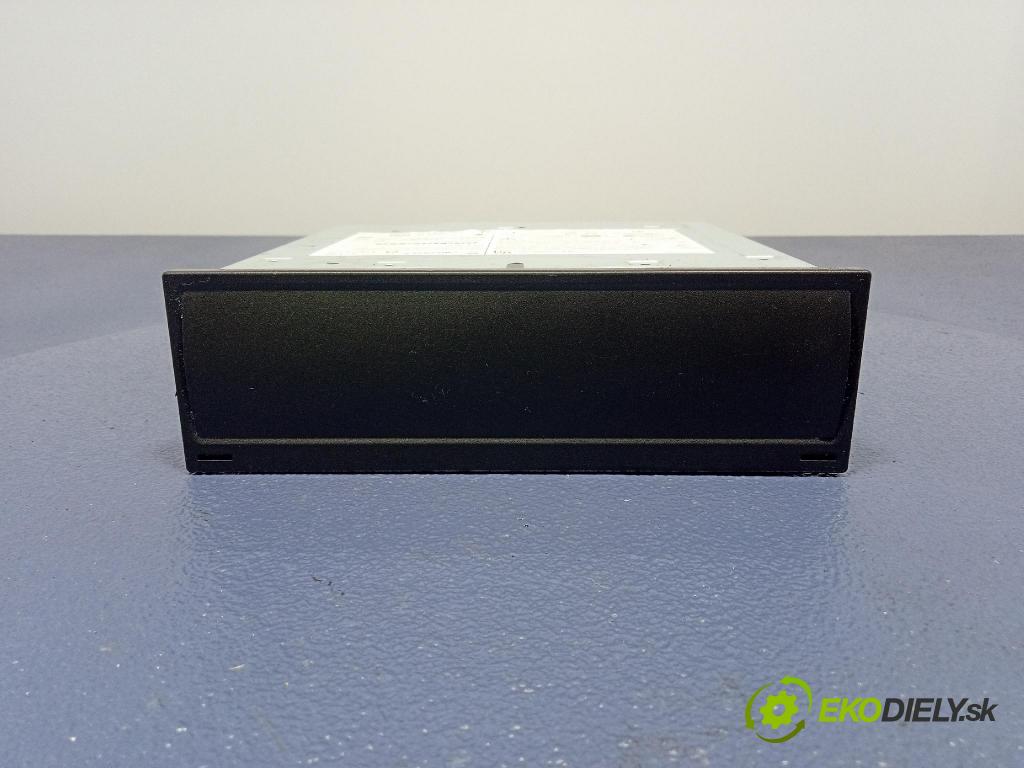 Skoda Elroq 50 2025 Radio I Navigace: 5LA035820P