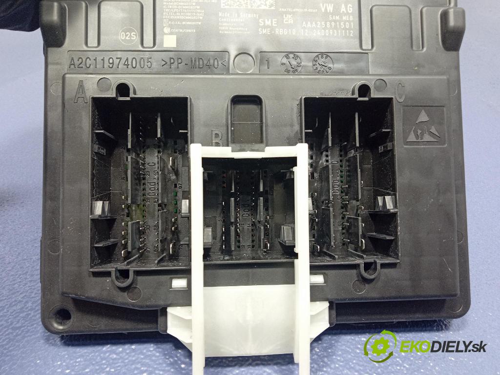 Skoda Elroq 50 2025 řídící jednotka Komfortu 1EE937089K