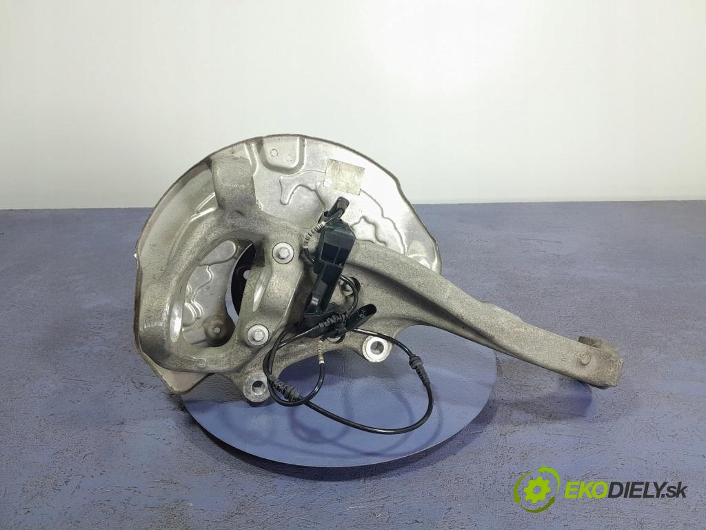 Mercedes E-klasa 2019 náboj Práva: 01