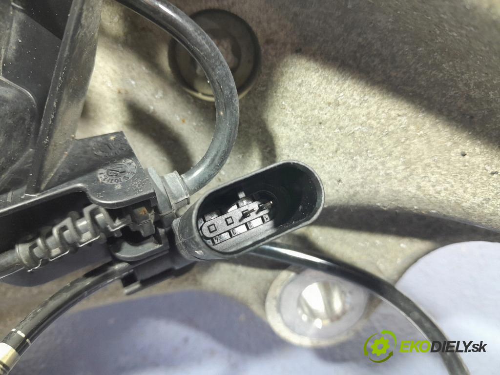 Mercedes E-klasa 2019 náboj Práva: 01