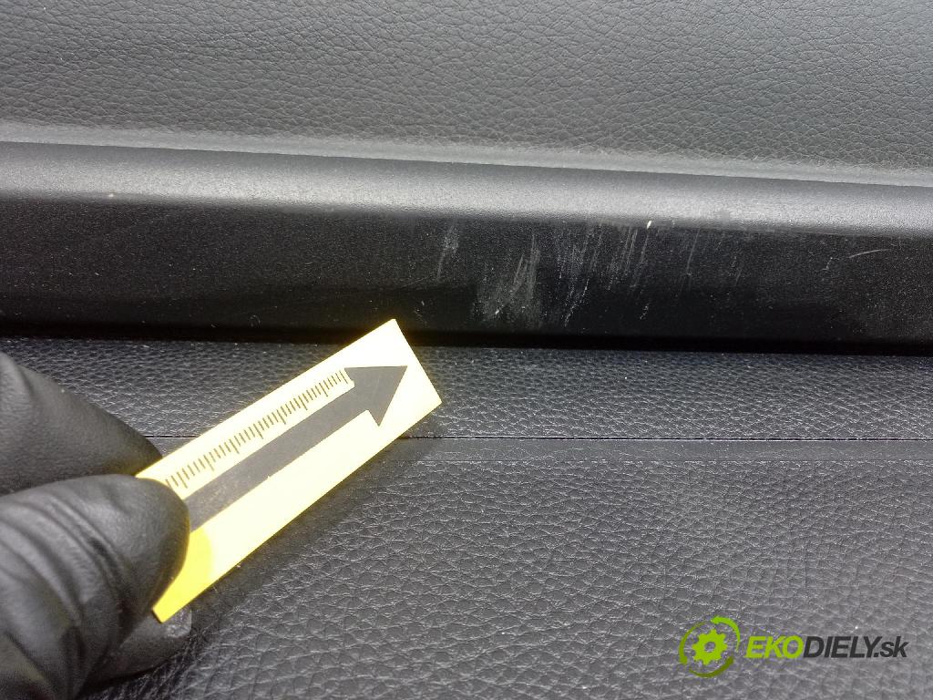 Vw Golf 2011 roleta 1K9867871B