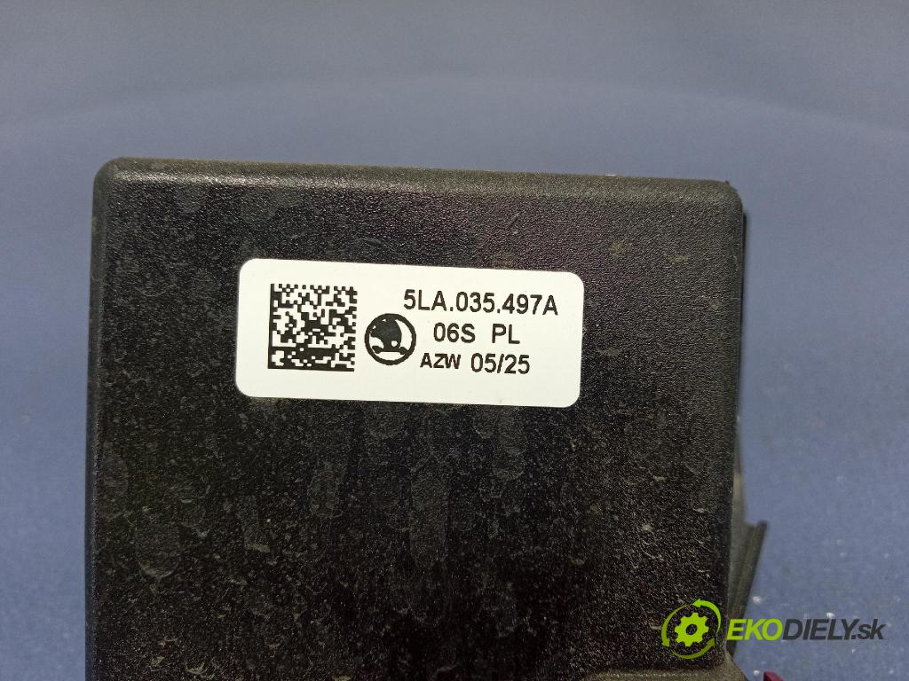 Skoda Elroq 50 2025 Zesilovač: Letecký / GPS 5LA035497A